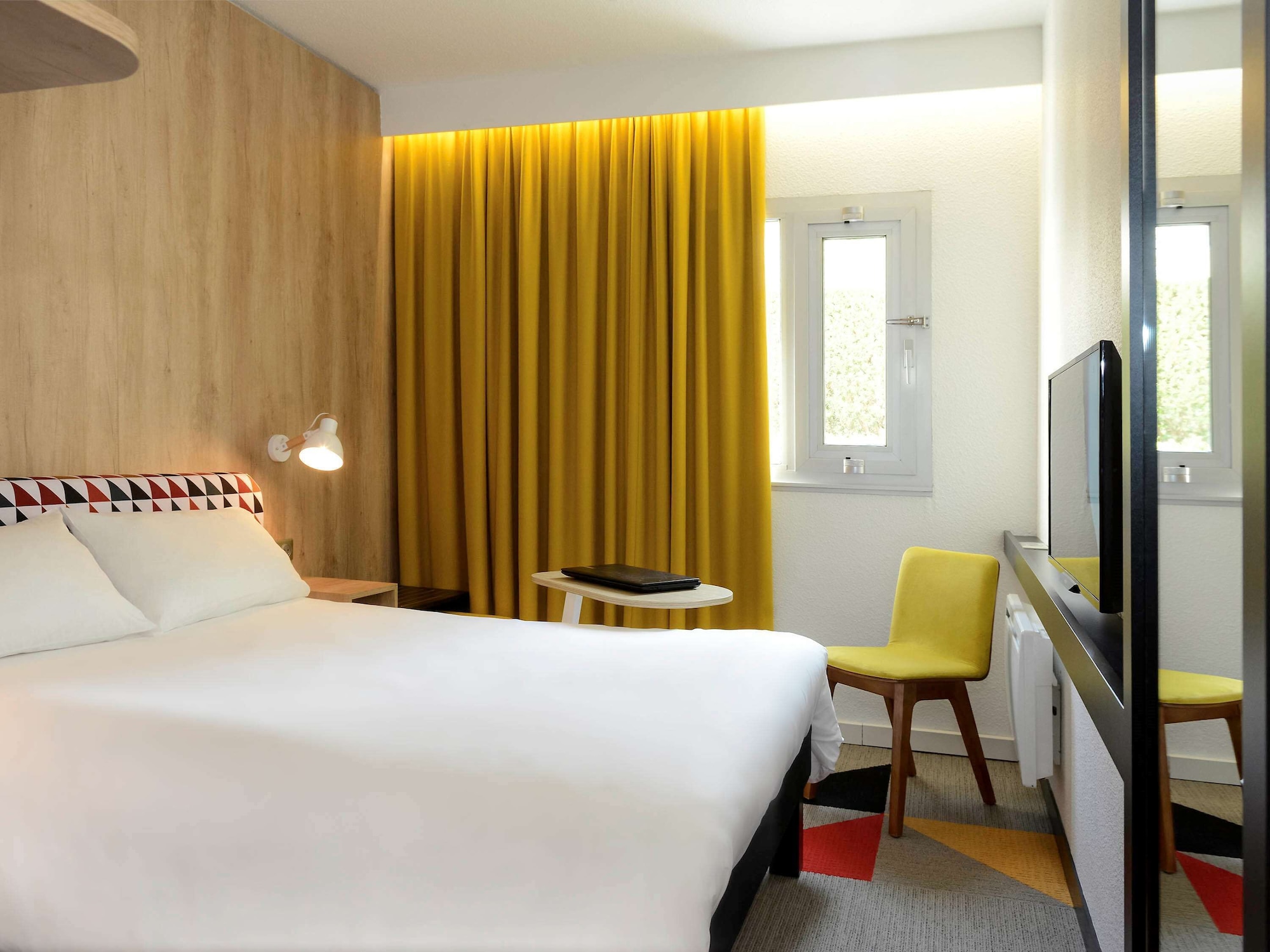 STANDARD, TWIN BEDS