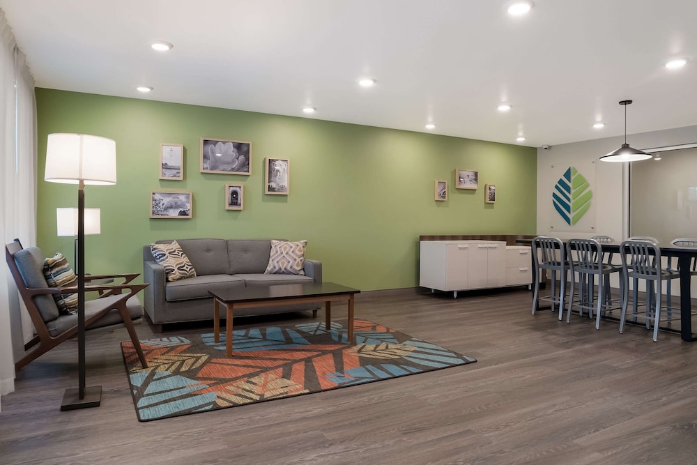Woodspring Suites Detroit Sterling Heights 19/32