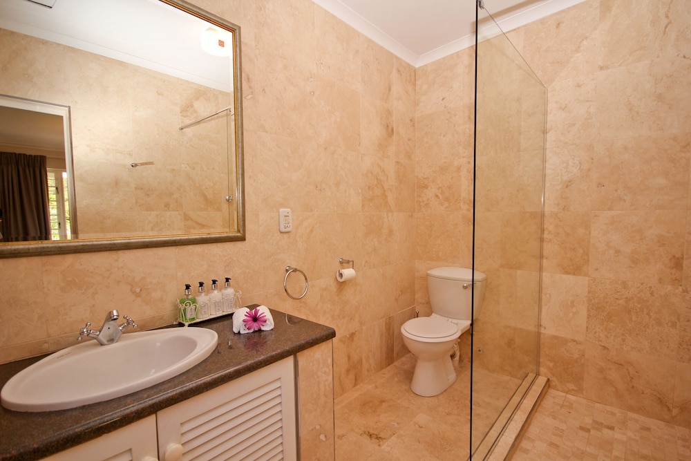 Beluga of Constantia Guest House 33/42