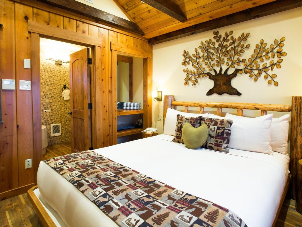 Romance, Luxury, Cabin, Garden View, Hot Tub