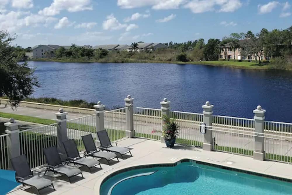 La Quinta Inn & Suites by Wyndham Bonita Springs Naples N. 6/47