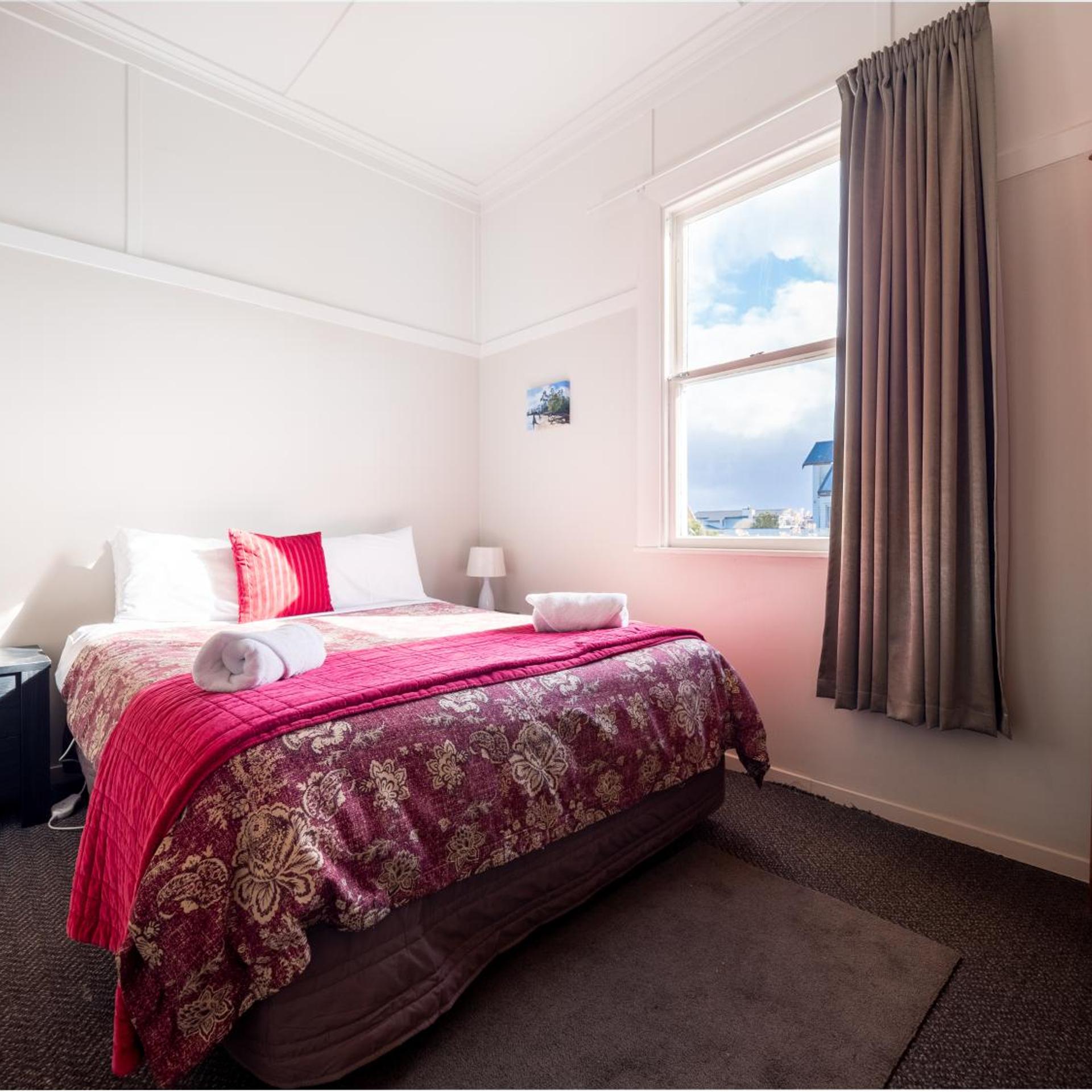 Hotel Lake Brunner 13/50