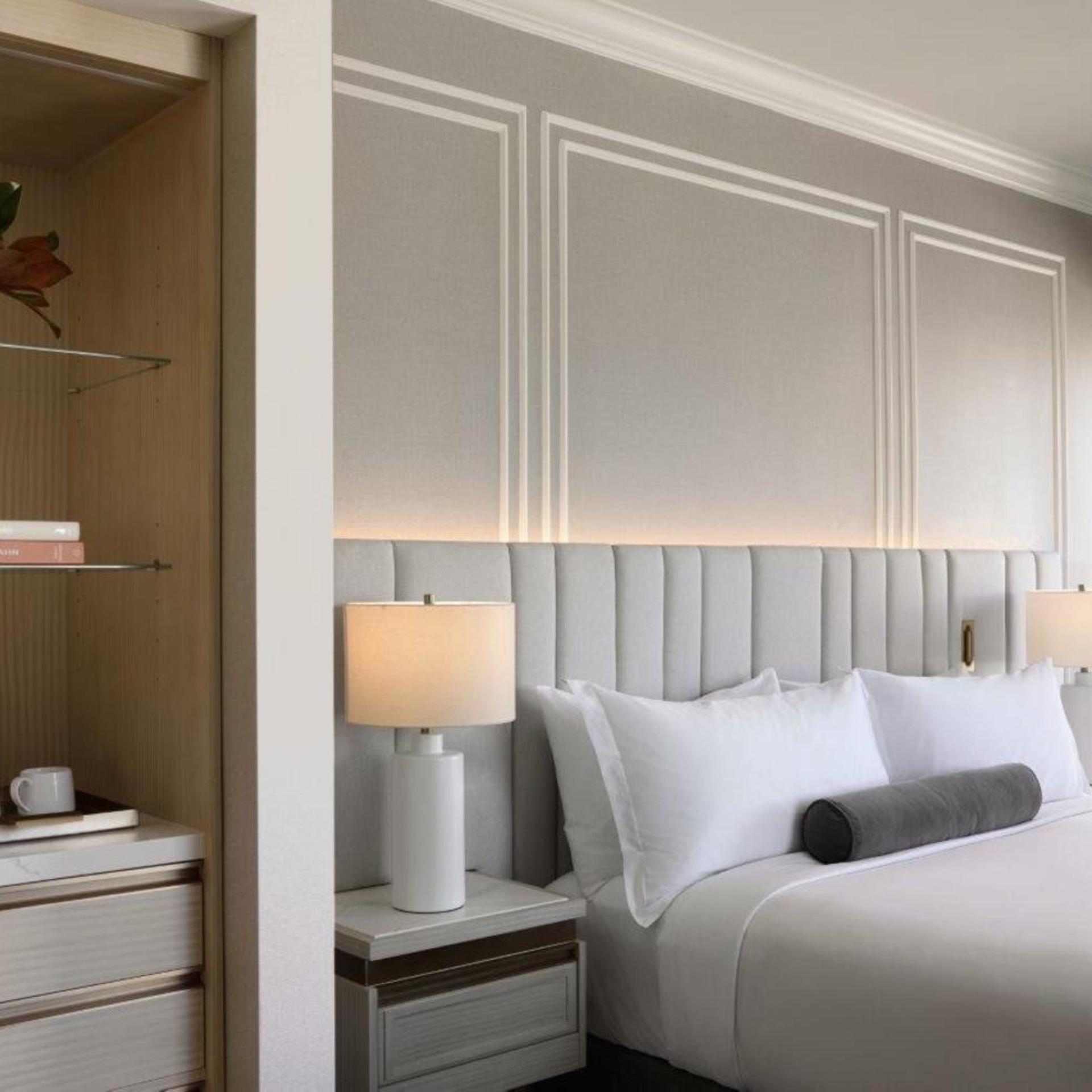 Premium, King Bed, Monumental View