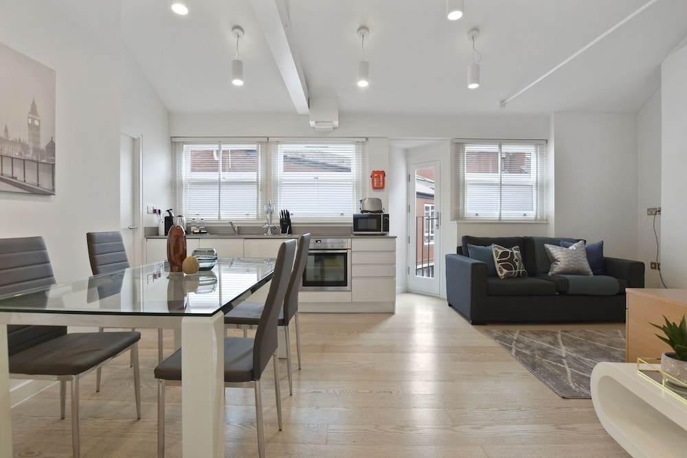 West Street by Aeria Apartments 10/18