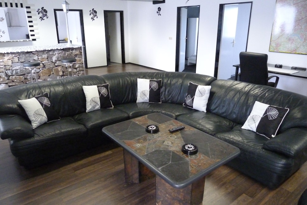 Suite-Apartement-Essen 6/29