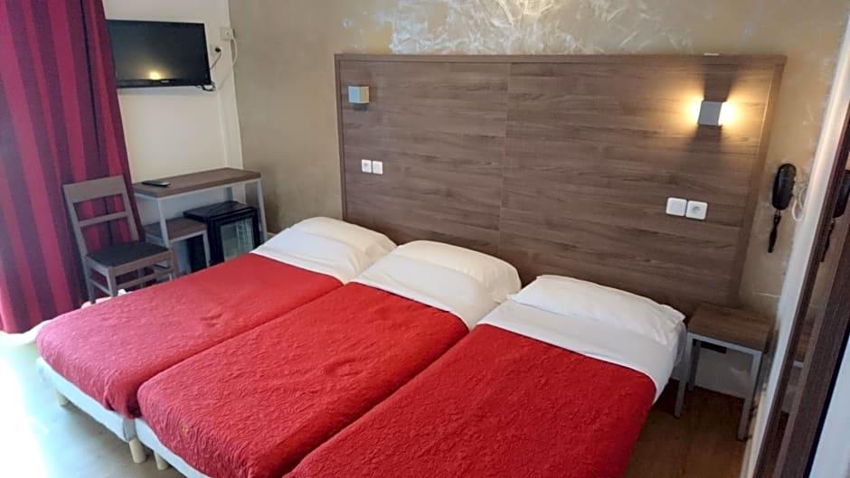 Hotel Bertha 2/26