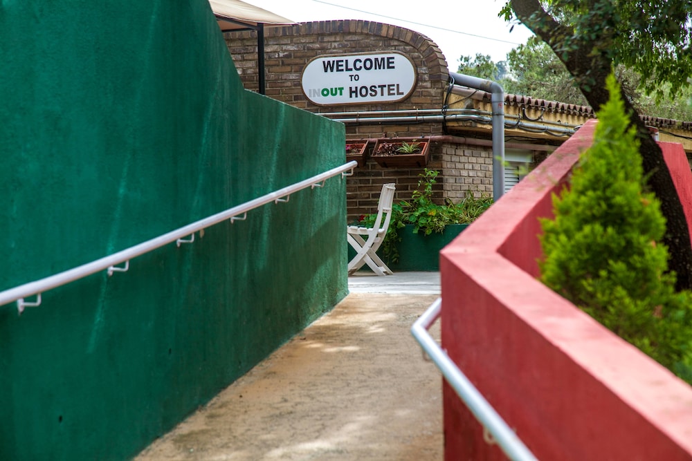Inout Hostel 41/50