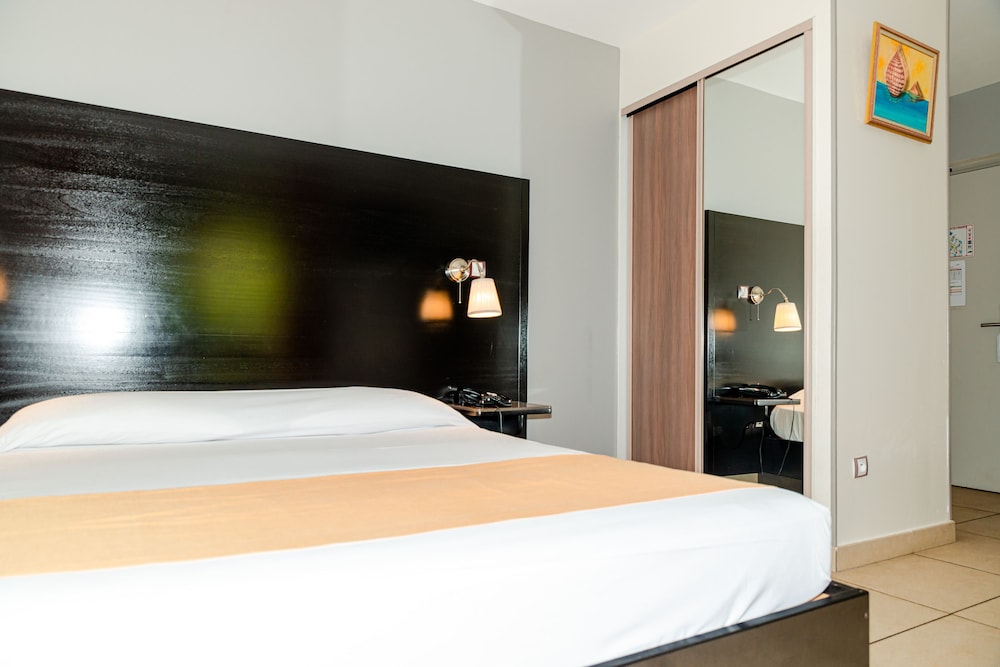 Tama Hotel 14/60