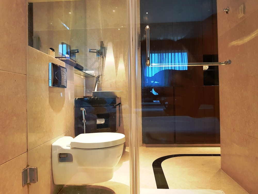 Vivanta Hyderabad, Begumpet 53/55