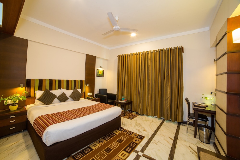 Amantra Comfort Hotel 19/50