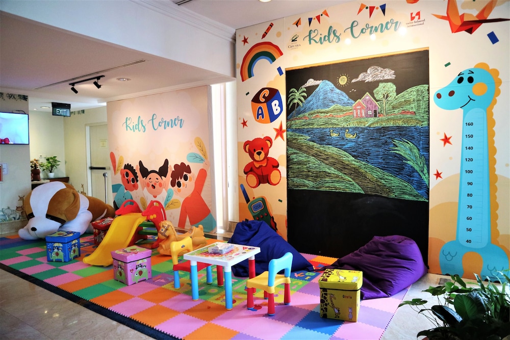 Hotel Ciputra Jakarta managed by Swiss-Belhotel International 33/34
