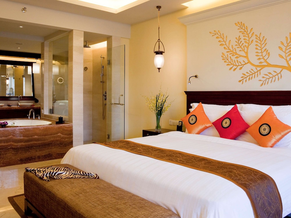 Pullman Sanya Yalong Bay Villas & Resort 12/49