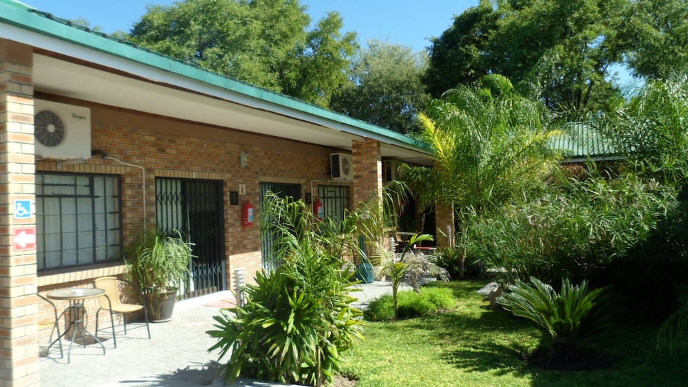 Queness Inn 33/41