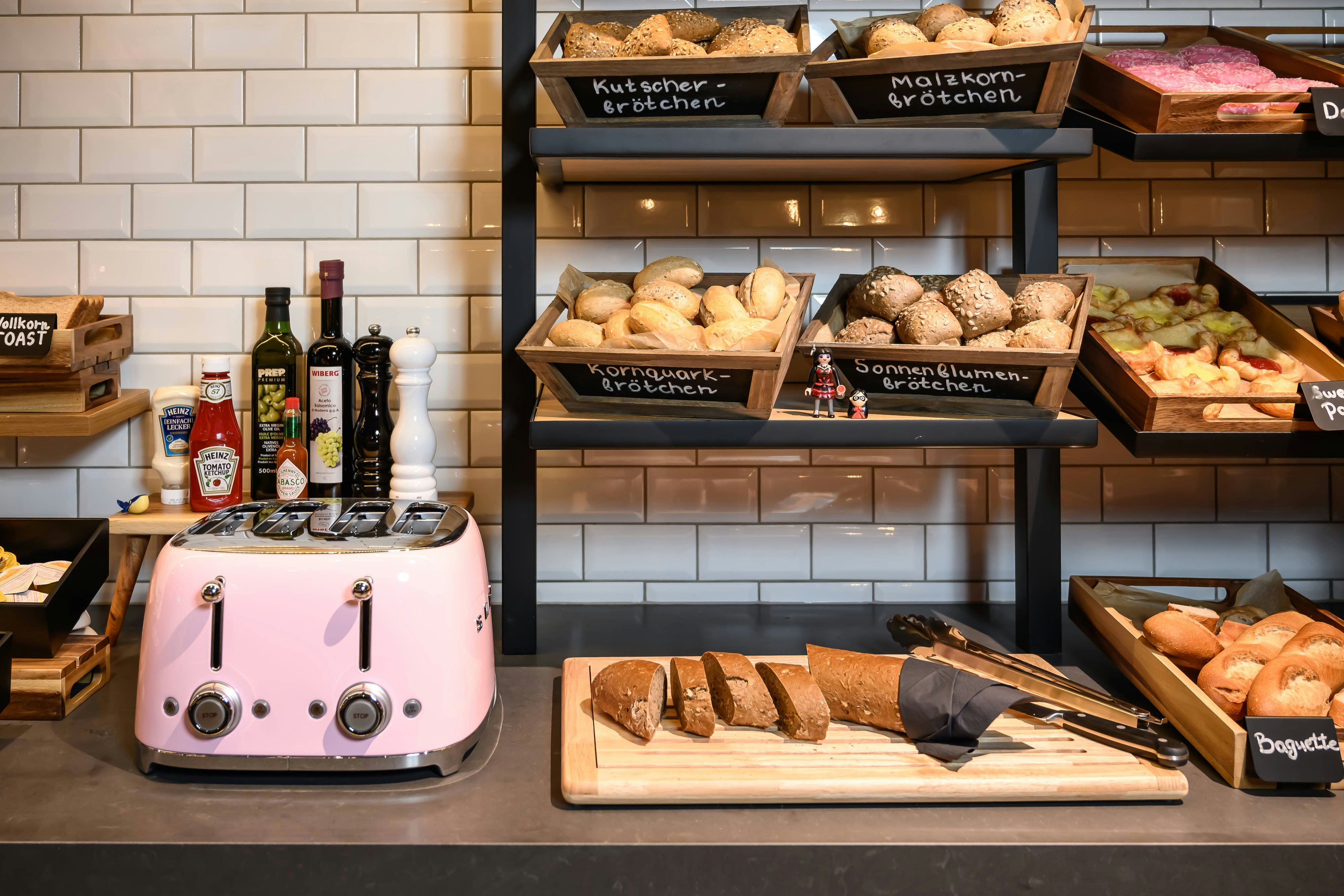 Moxy Stuttgart Feuerbach 1/2