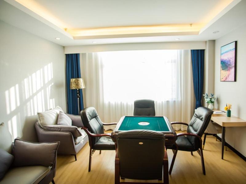 GreenTree Eastern Tongling Yian District Government Hotel 12/17