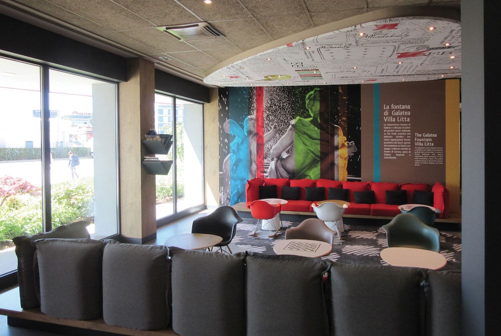 Ibis Milano Fiera 37/70