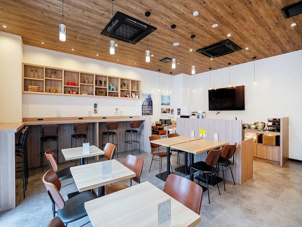 APA Hotel Hakata-higashihie-Ekimae 30/50