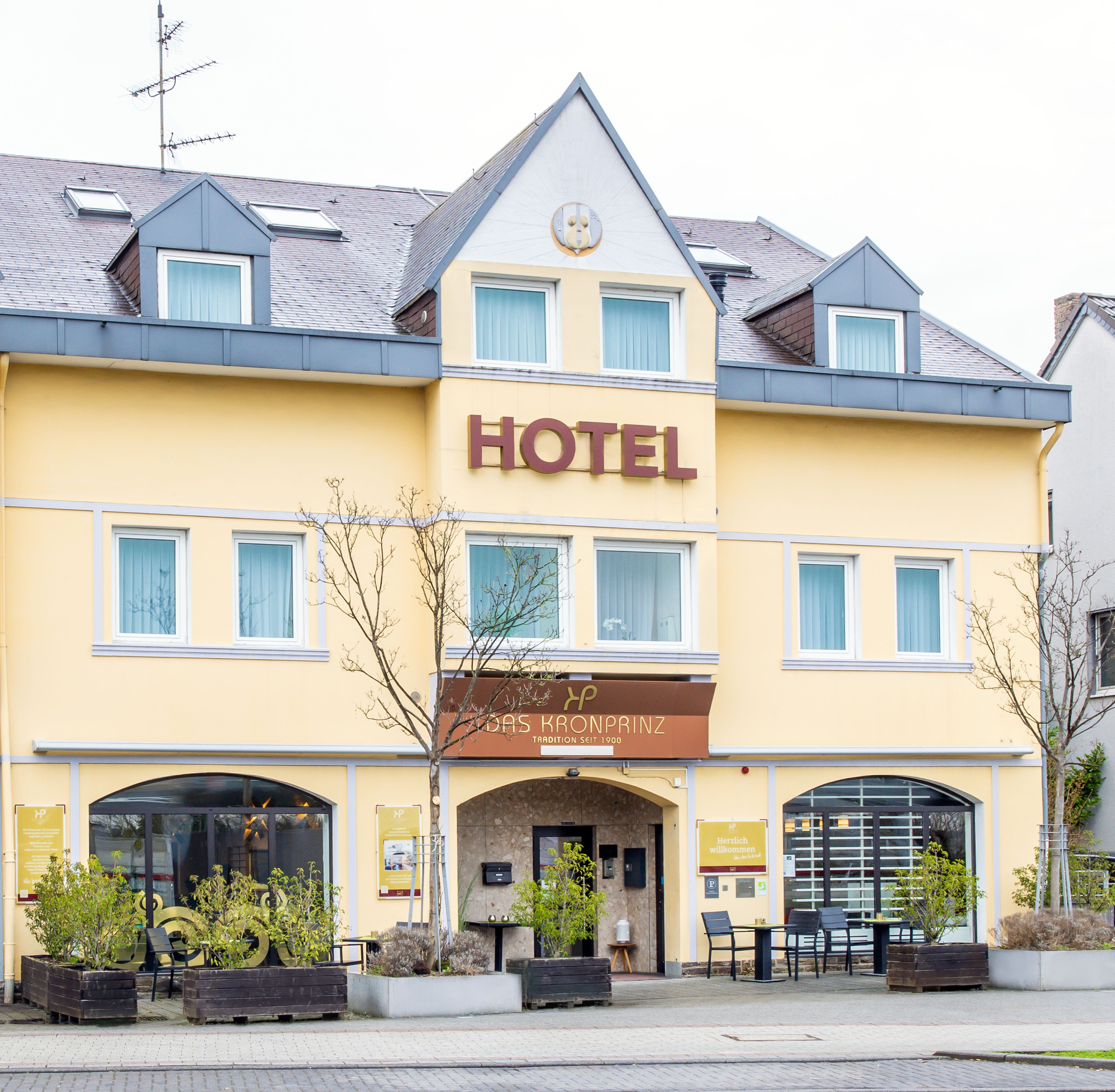 Hotel Das Kronprinz 1/18