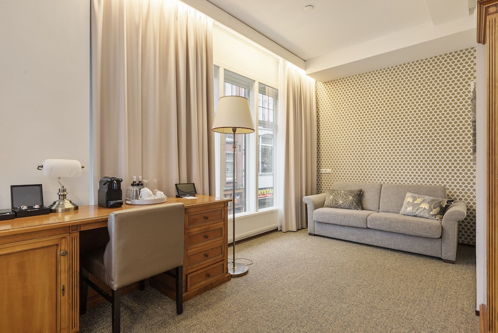 Dikker And Thijs Fenice Hotel 53/73