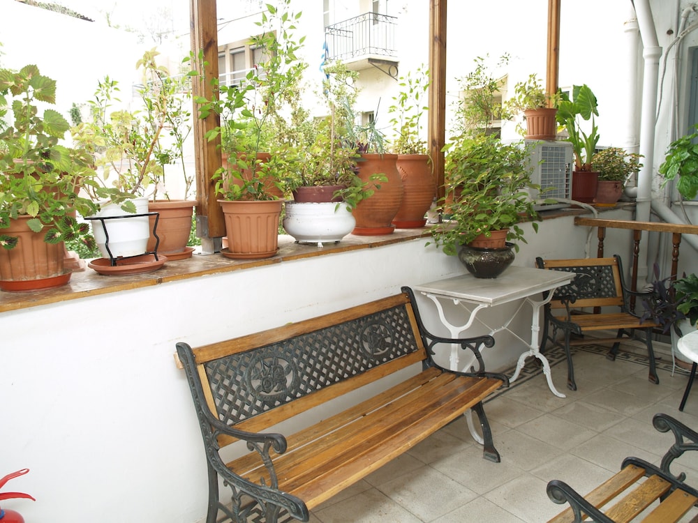 Hotel Acropolis House 74/94