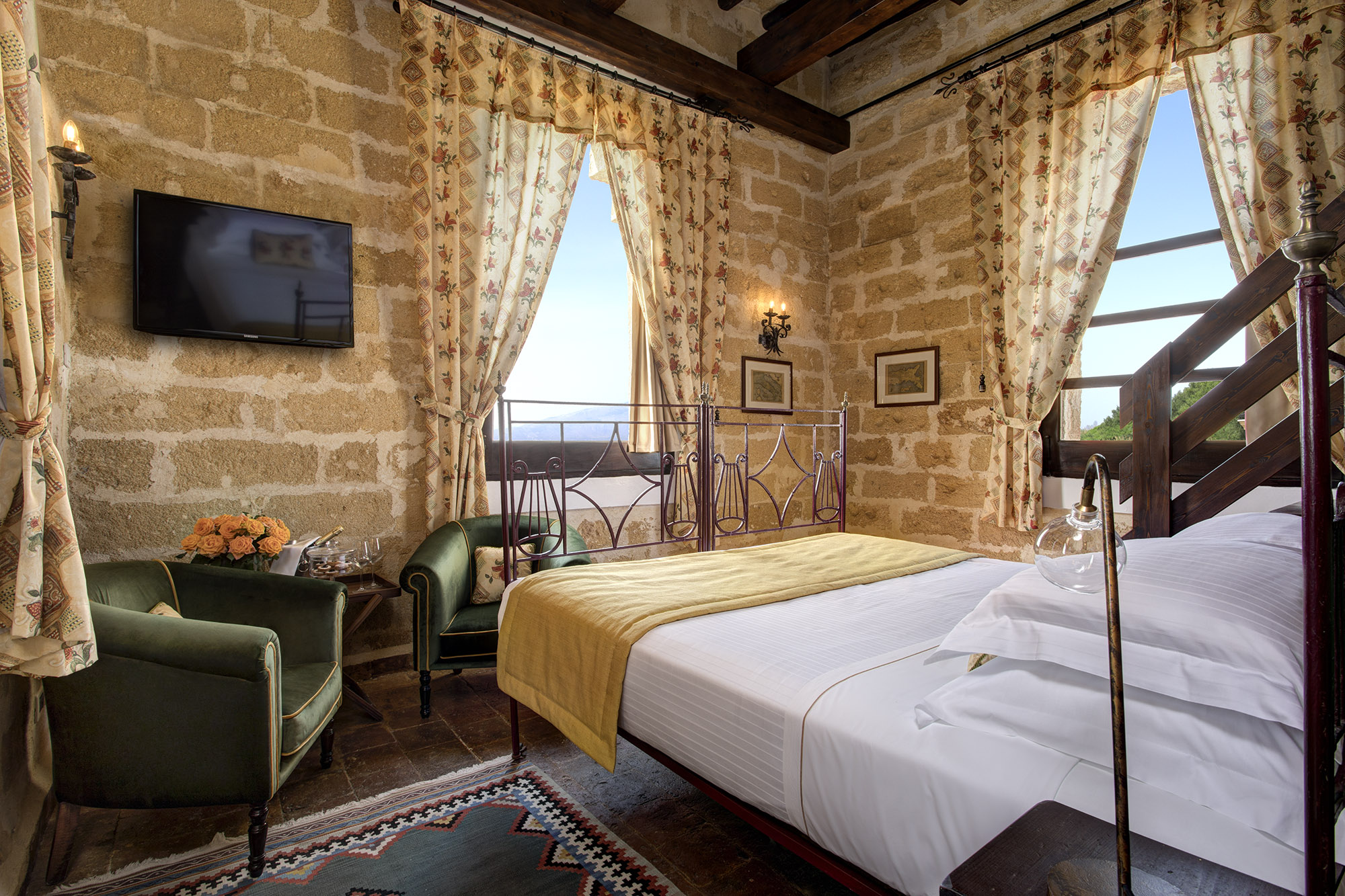 rooms
