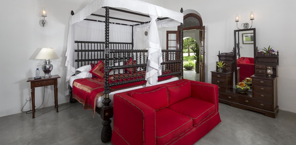 The Kandy House 30/50