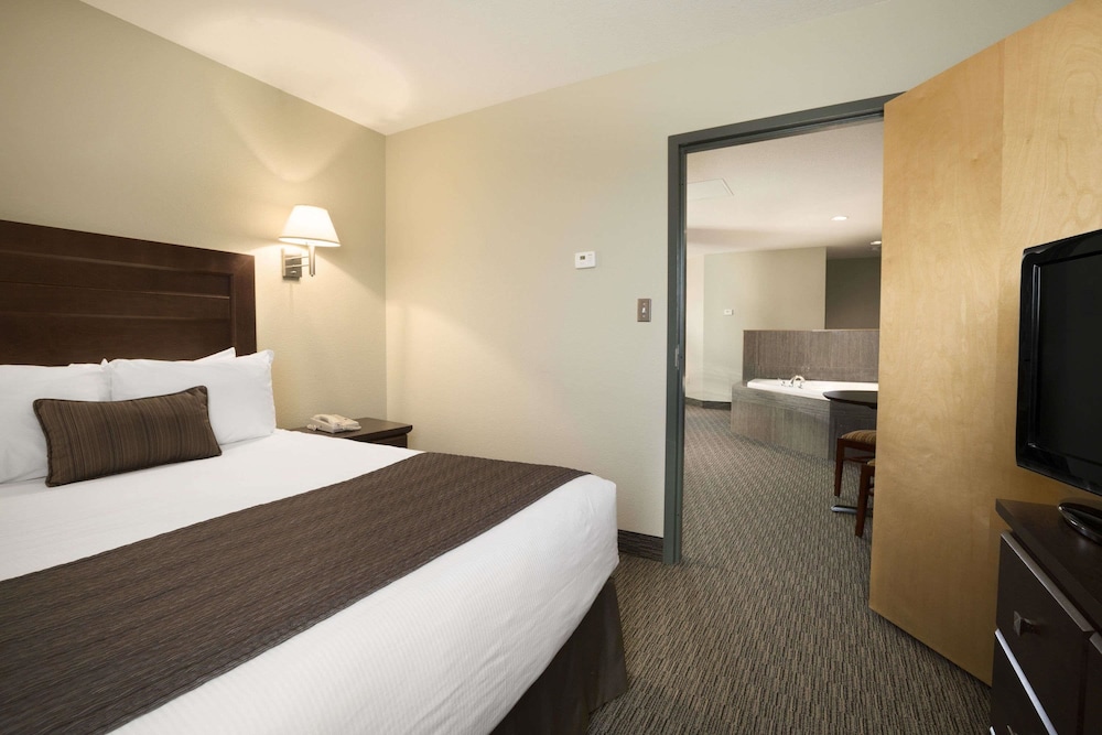 Days Inn By Wyndham Estevan 3/22