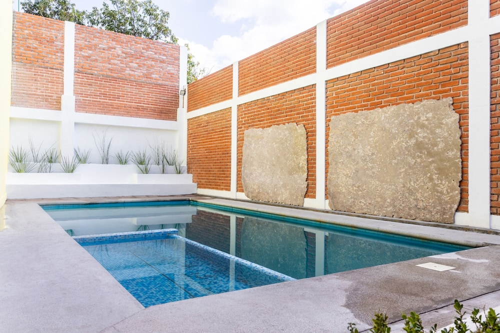 Capital O Hotel Emperadores Inn, Atlixco 17/25