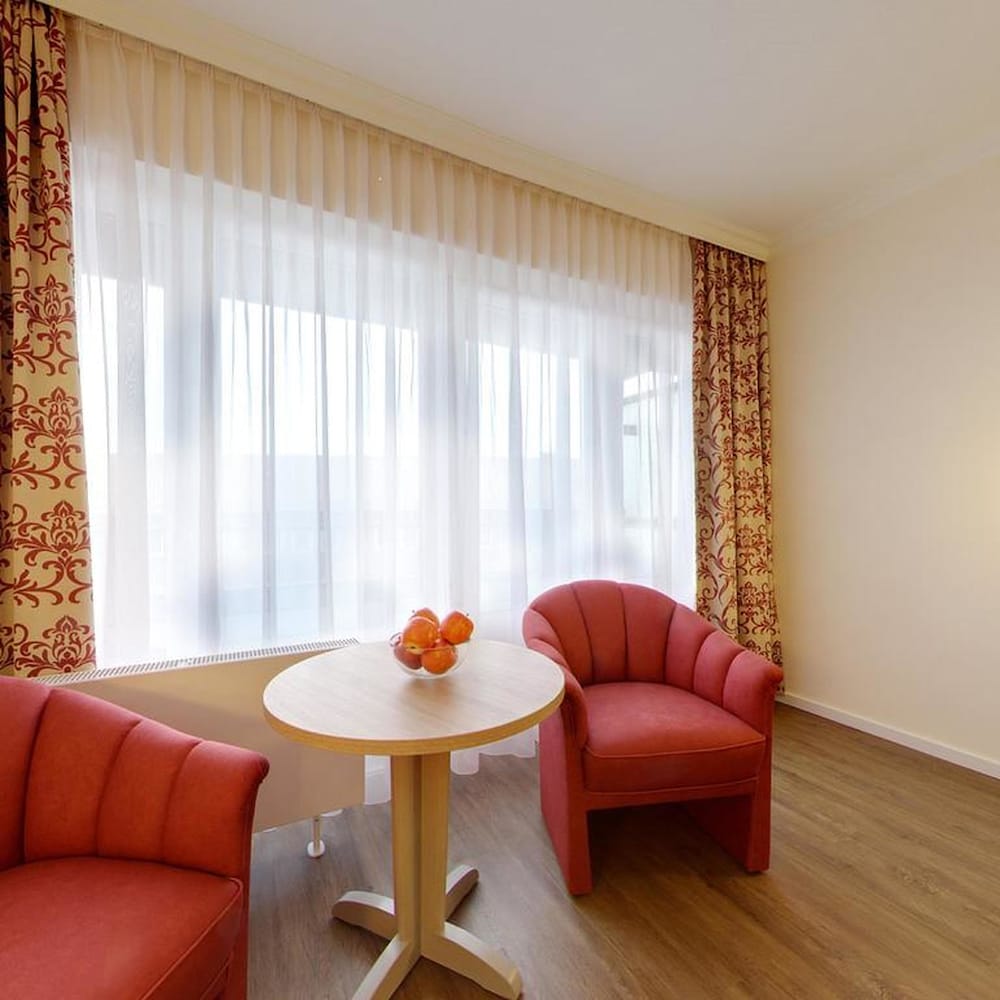 Room in B&B - Studio for 2 People in Hamburg Mitte, Cozy and Modern 33/57
