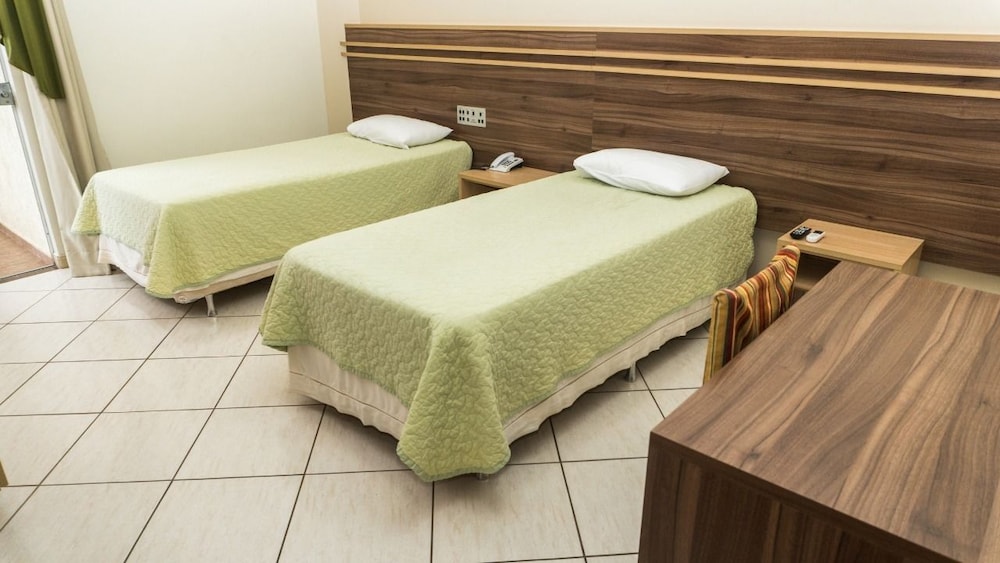 HOTEL HARBOR BARONI GUARAPUAVA 26/51