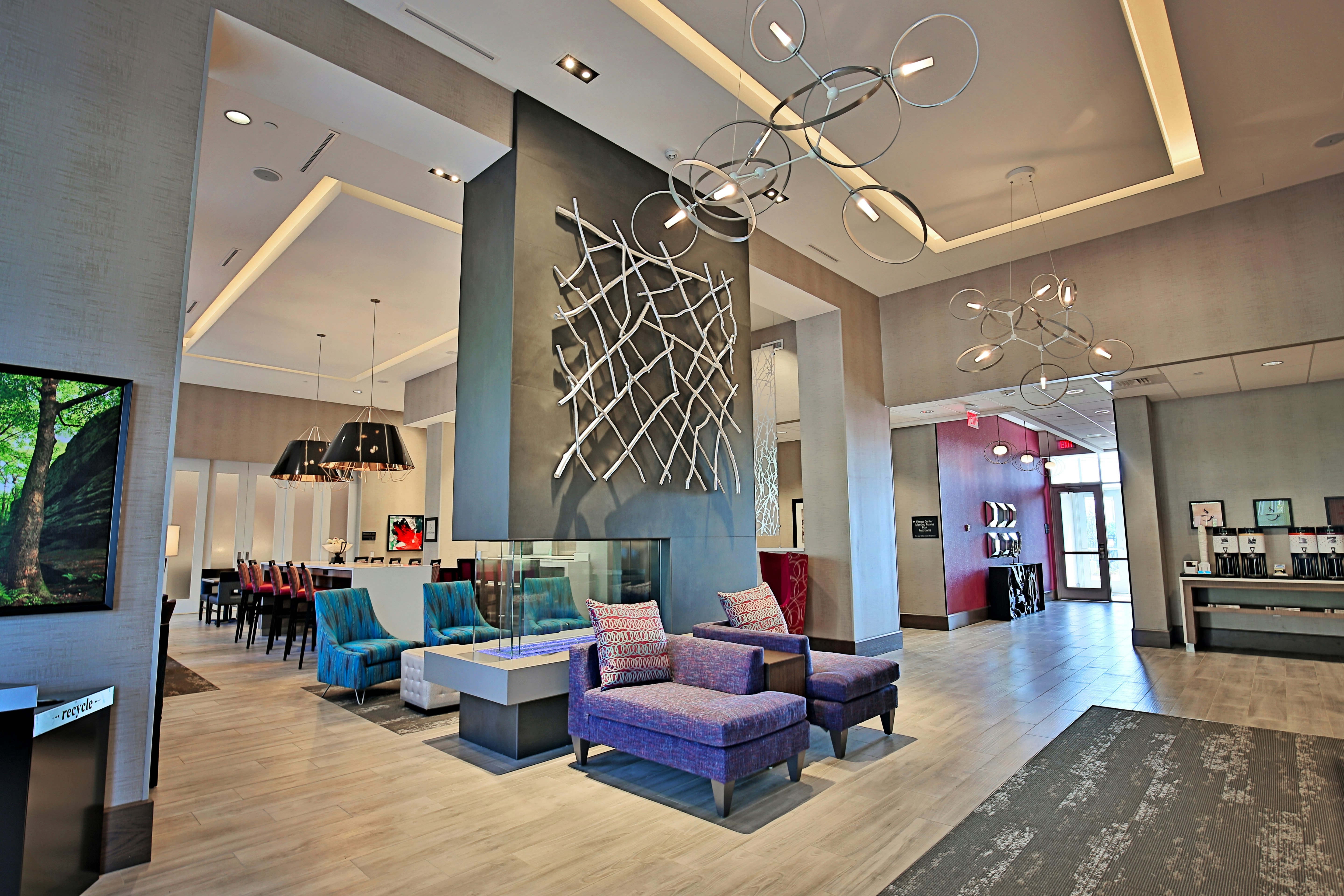 Hampton Inn & Suites Asheville Biltmore Area, NC 28/46