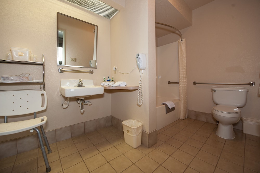 Best Western Anthony/West El Paso 11/42