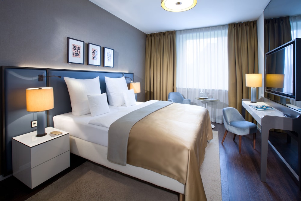 Ameron Hotel Konigshof Bonn 9/64