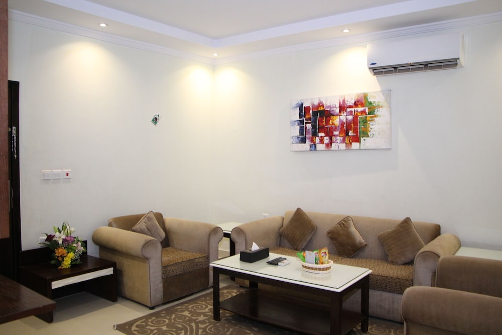 Al Muhaidb Residence Al Dowally 17/30