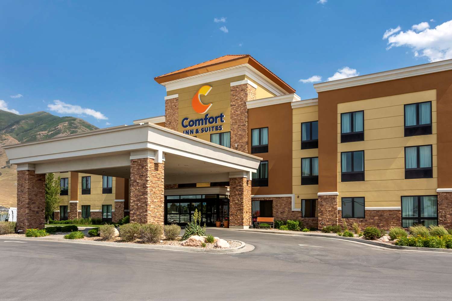 Comfort Inn & Suites Tooele-Salt Lake City 2/34