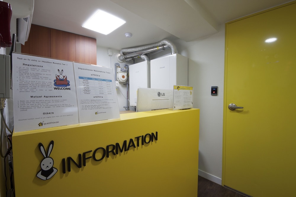 24 Guesthouse Myeongdong Town 31/55