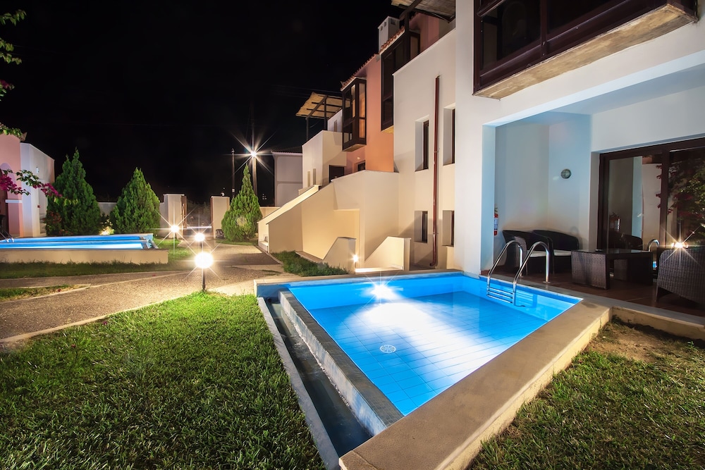 Rigas Hotel Skopelos 67/74