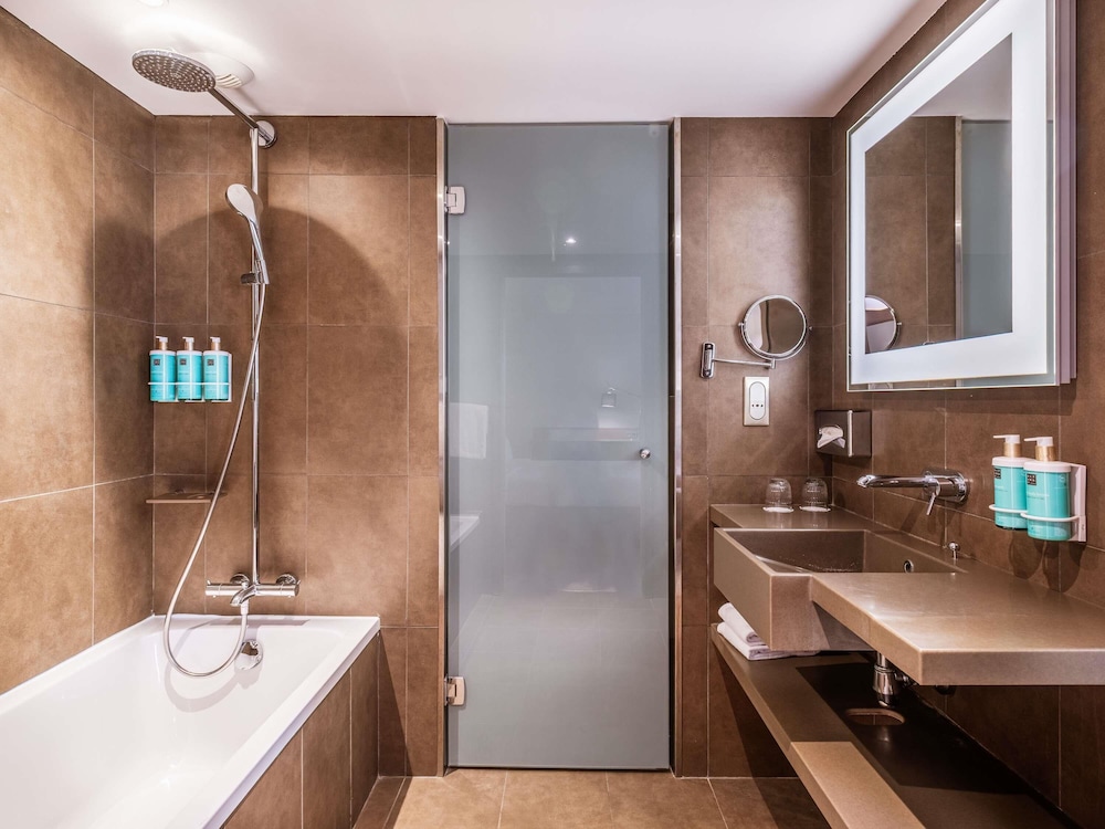 Novotel Lyon Confluence 79/80