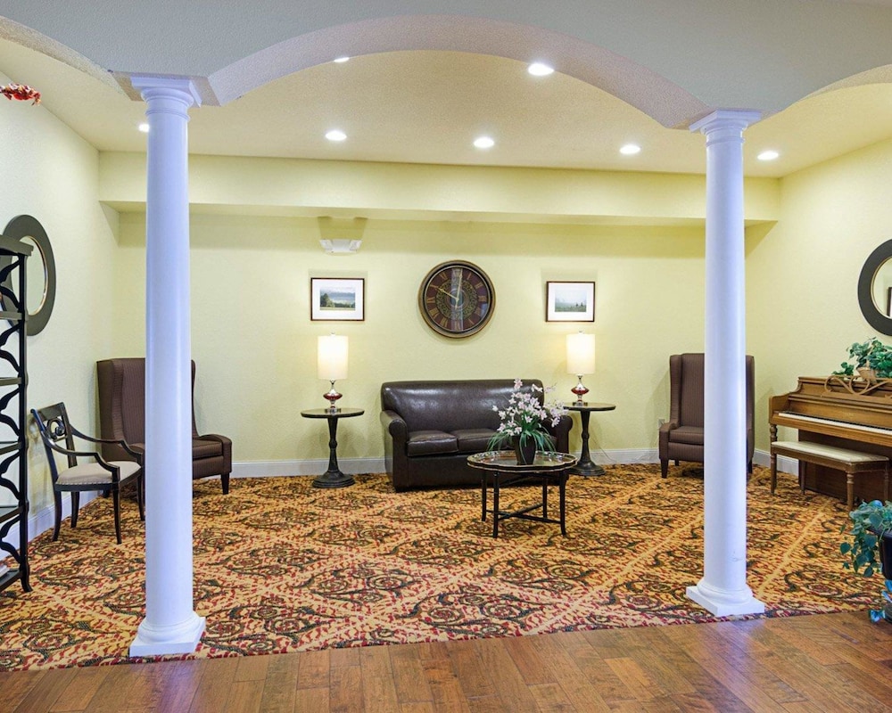 Comfort Inn Suites Orange Montpelier 29/55