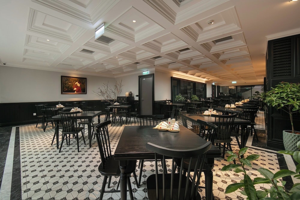 T Boutique Hotel 34/50