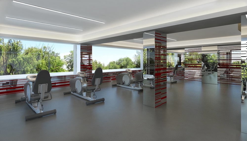 BG Tonga Tower Design Hotel and Suites 30/64