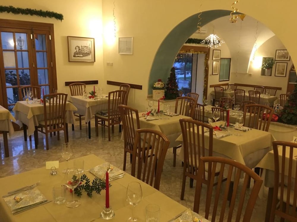 Hotel Marconi 34/50