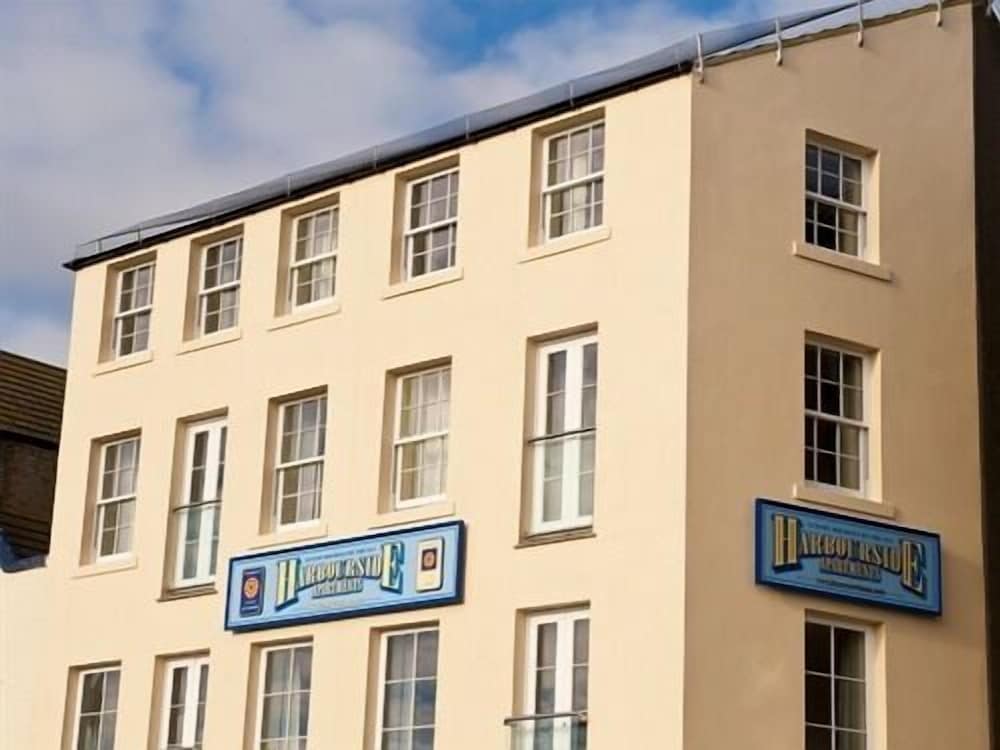 Harbourside Apartments 1/50