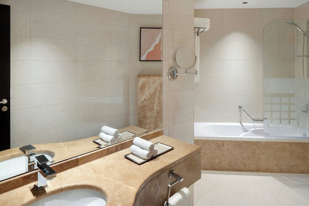 Marriott Hotel Production City, Dubai 75/75