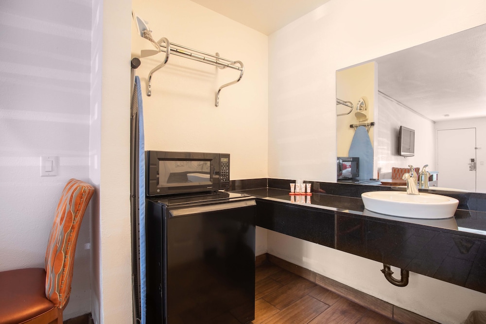 Hotel Palmdale Antelope Valley 25/44