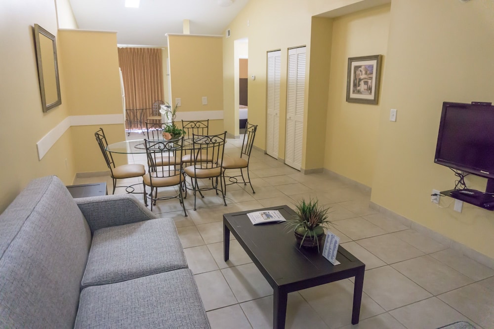 Villas At Fortune Place 41/57
