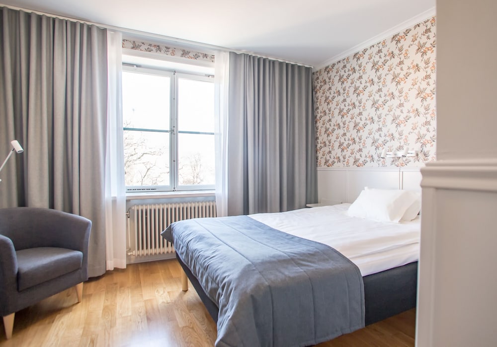 Akademihotellet 8/47