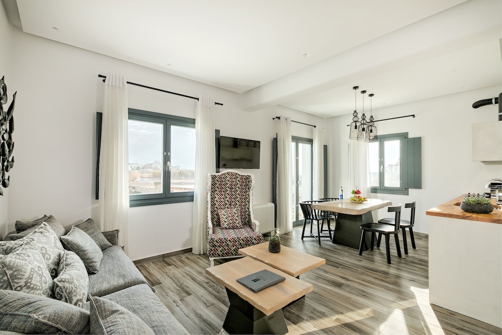Portes Mykonos Suites And Villas 39/77