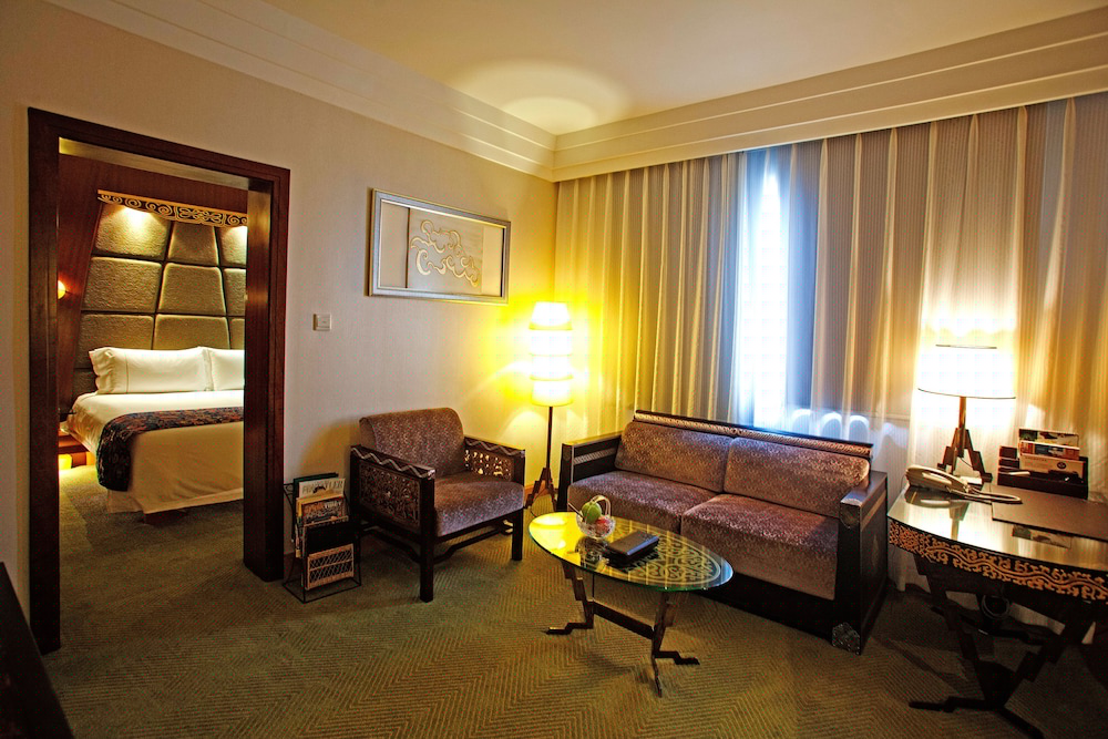 Tibet Hotel Chengdu 35/50