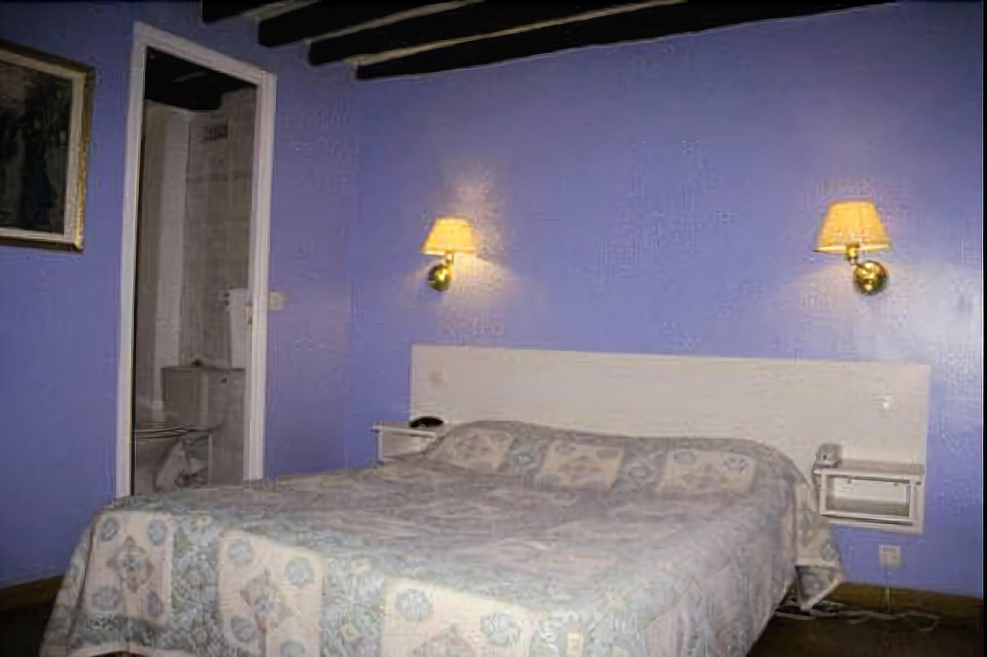 Victory Hotel Galou 27/42
